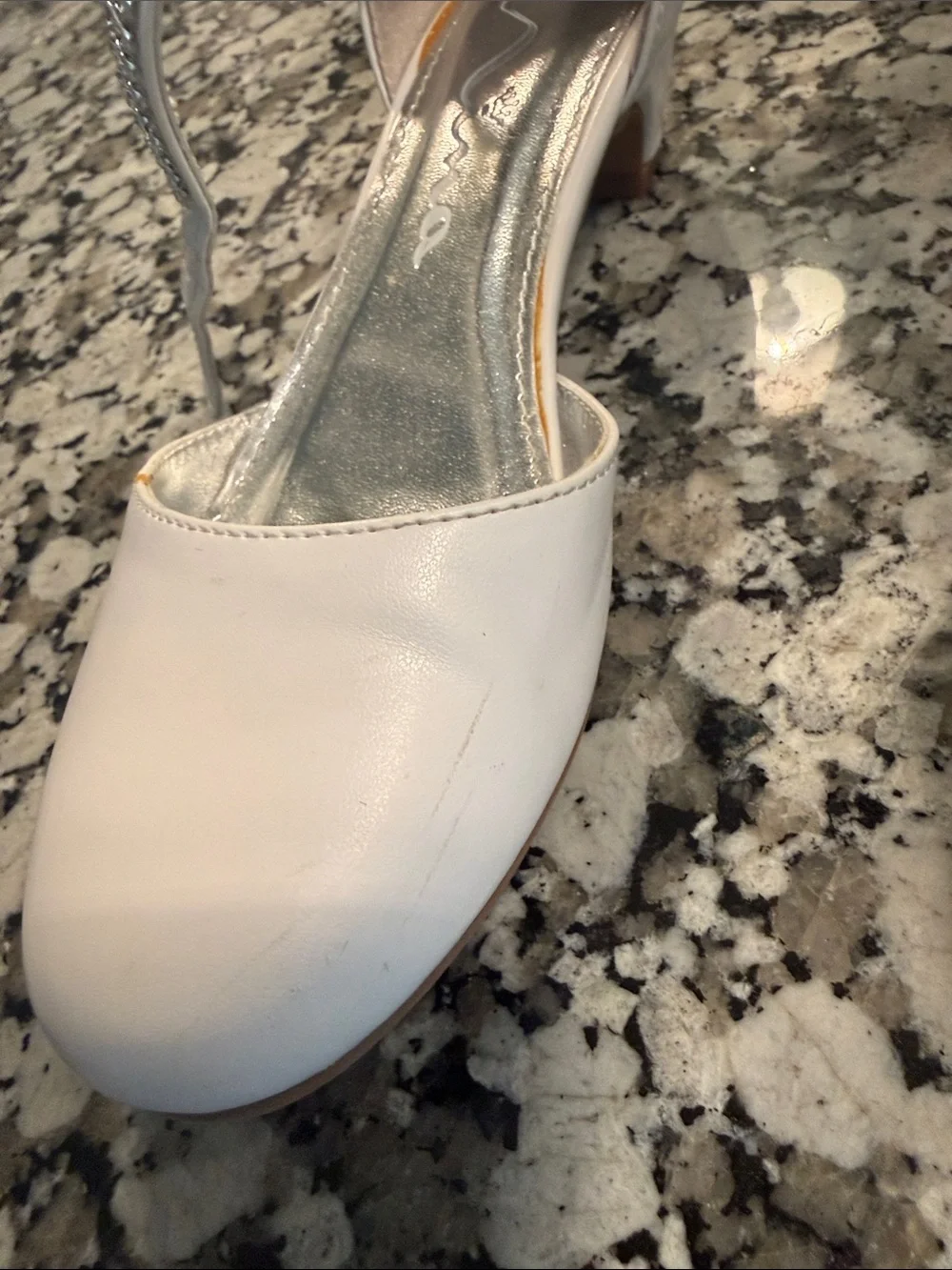 N/A elegant white